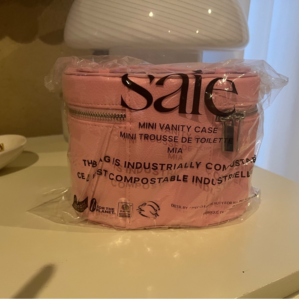 Saie Pink Mini Vanity Case